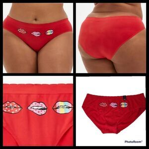 1X 14W 16W Torrid Red Seamless Hipster Panty Rainbow Lips Plussize Mid Rise NWT